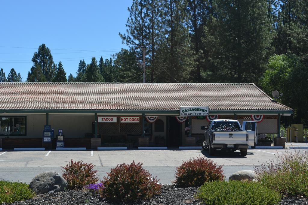 Pioneer Inn & Suites Volcano Luaran gambar