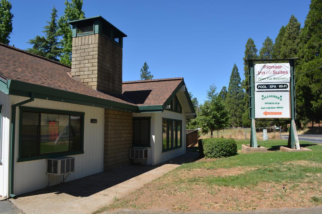 Pioneer Inn & Suites Volcano Luaran gambar