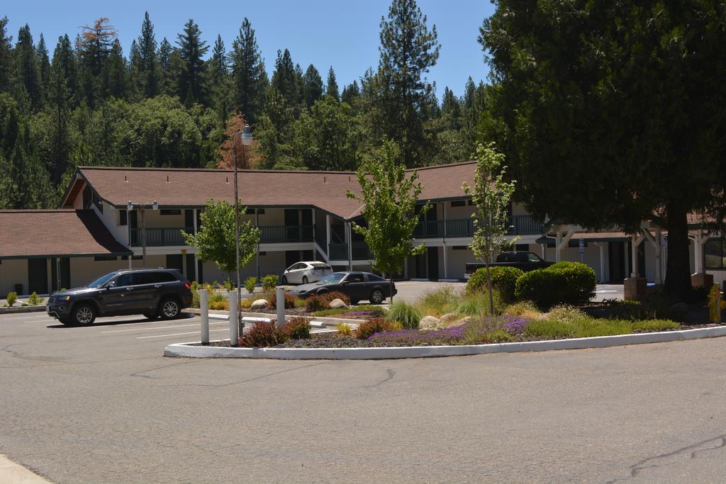 Pioneer Inn & Suites Volcano Luaran gambar