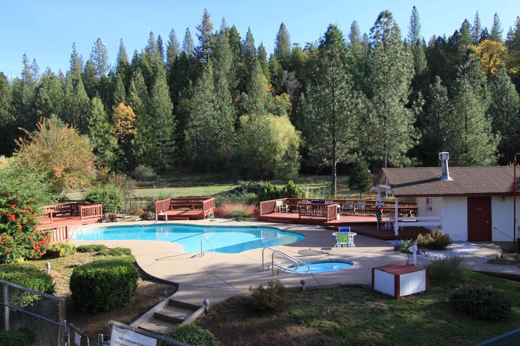 Pioneer Inn & Suites Volcano Luaran gambar